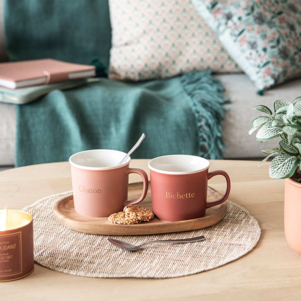 Mug en porcelaine rose imprimée