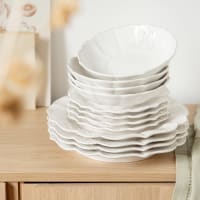 Service 18 Assiettes En Porcelaine Wintem - 6 Assiettes Plates, 6 Creuses, 6 à Dessert - Design Graphique Noir - Pour 6 Personnes