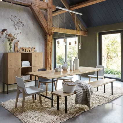 Credenza alta a ante in legno massello di quercia