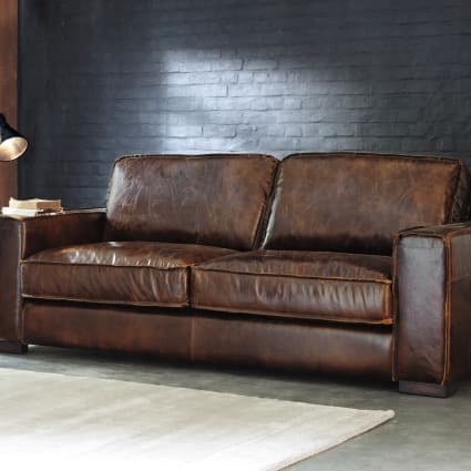 Divano vintage in pelle marrone posti Colonel Maisons du Monde