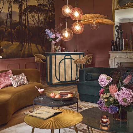 Tavolino Divano Da Bar Set Tavolino Rotondo Sedie E Tavolini Per