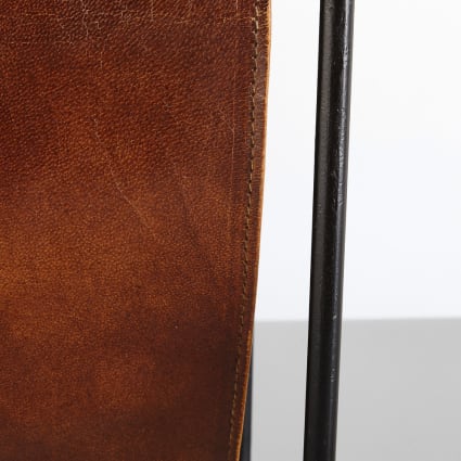 Porte-revue En Cuir Tanné Portariviste Opinion Ciatti