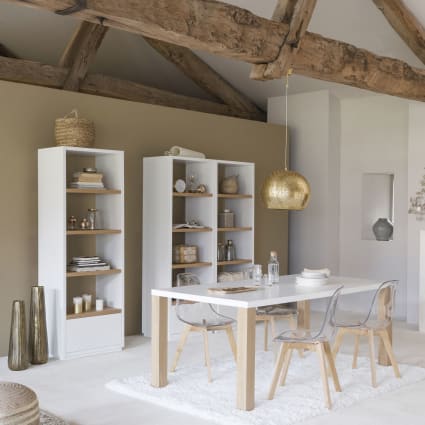 Sedia scandinava trasparente con gambe in rovere