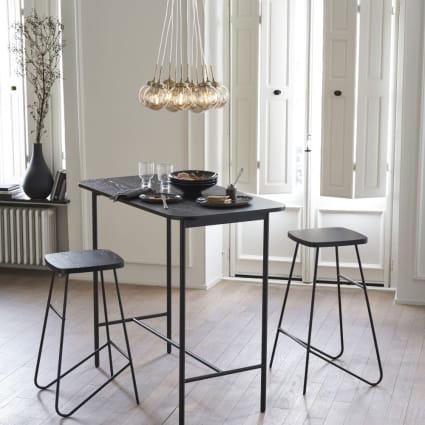 Tavolo da pranzo alto con sgabelli nero opaco persone larg
