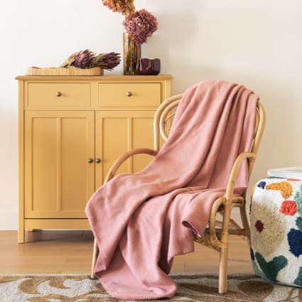 DREAMLANDING Fleece Throws for Sofa Bed Chair Soft Colorful Oversized Decorative Ultra Plush Blanket (150x230cm, Red Checkered DREAMLANDING Fleece Throws for Sofa Bed Chair Soft Colorful Oversized Decorative Ultra Plush Blanket (150x230cm, Red Checkered