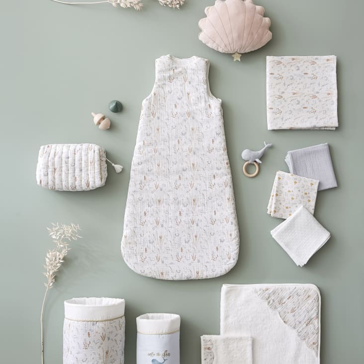 BabyWickeltücher aus BioBaumwollgaze mit bunten Motiven, Set aus 3