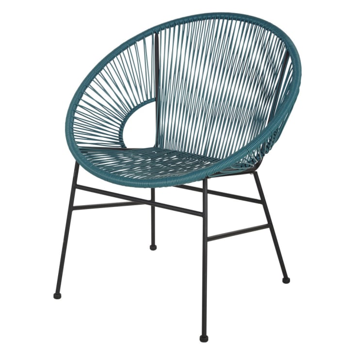 Blauwe fauteuil van hars voor professioneel gebruik met zwarte metalen poten (x2)-Copacabana Business cropped-2