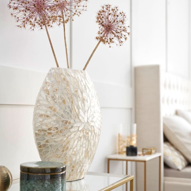 Bout de canapé en marbre blanc et métal doré-VENICE ambiance-5