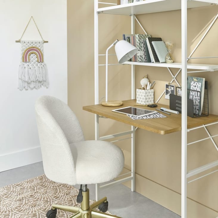 Cadeira de secretária em tecido bouclé branco e metal cor de latão com rodízios-Mauricette ambiance-6