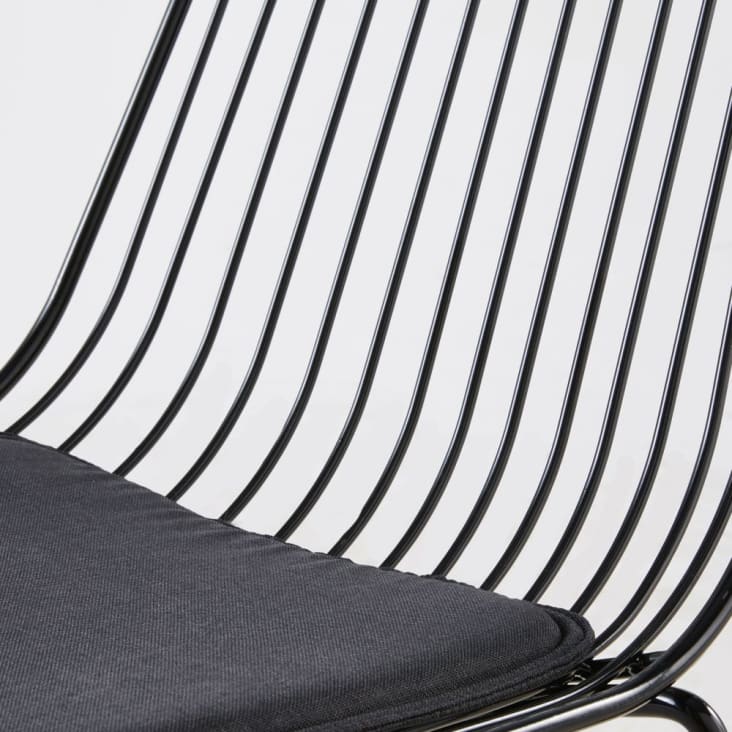 Chaise en métal noir-Huppy cropped-4
