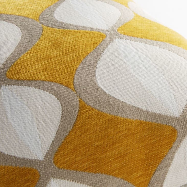 Coussin tissé jacquard motifs graphiques jaune moutarde, blancs et beiges 45x45-TWIGGY cropped-3