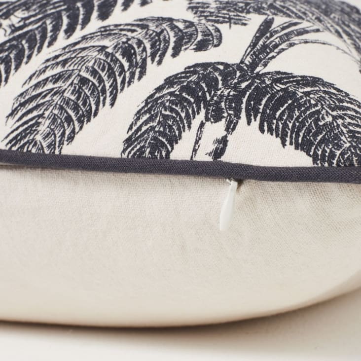 Cuscino in cotone beige con motivo tropicale stampato grigio antracite 45x45 cm-PARADIS cropped-4