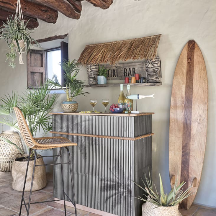 Déco murale planche de surf en manguier 38x180-JUANITO ambiance-5