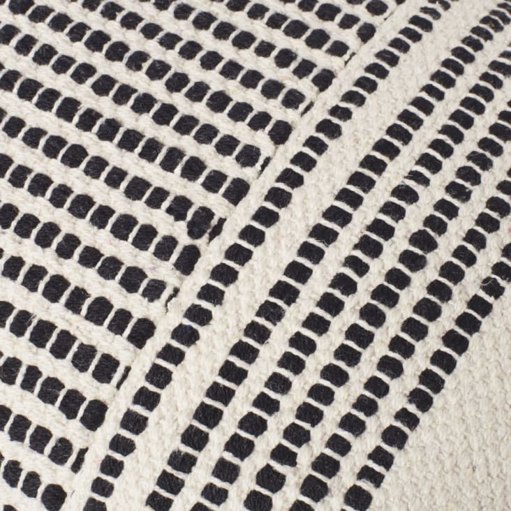 Kissen aus gewebter Baumwolle, ecrufarben und schwarz, 30x50cm-ADILI cropped-3