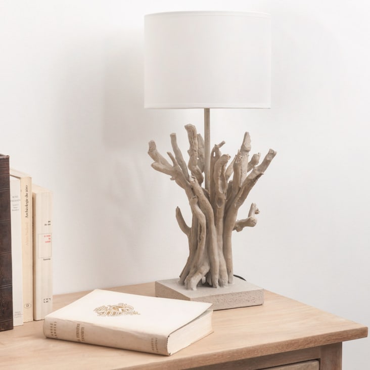 Lampada effetto legno fluitato e abat-jour bianco-Saint Jouan ambiance-2