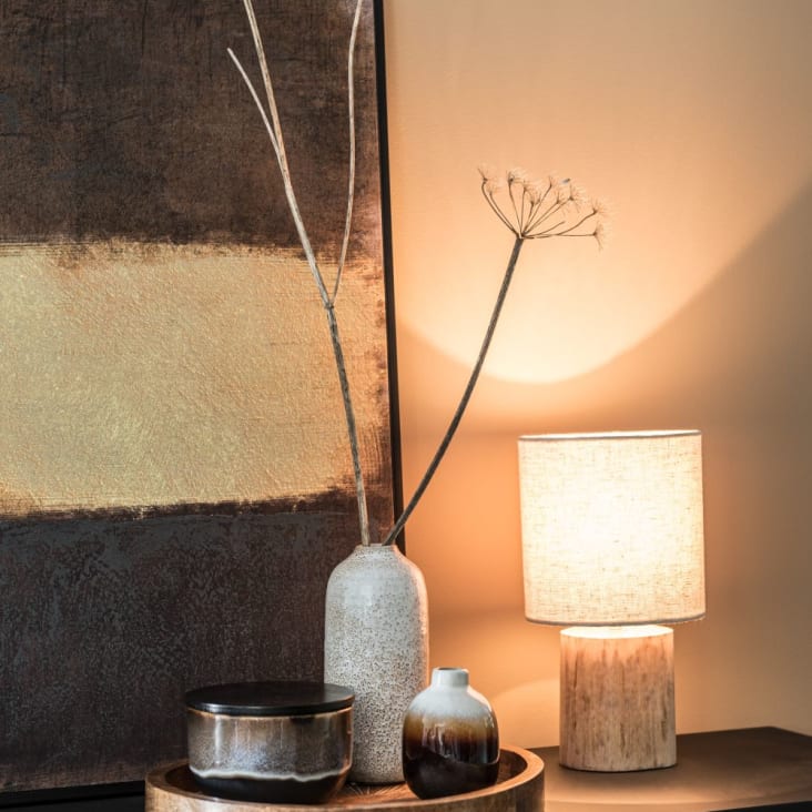 Lampada in legno di eucalipto con paralume in cotone écru-Calvi cropped-2