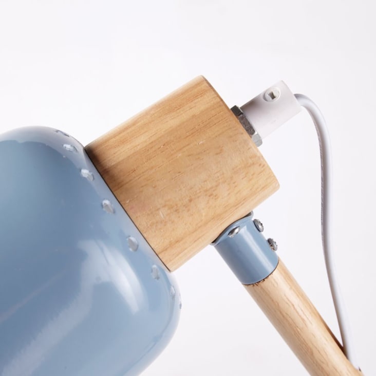 Lámpara de escritorio de metal azul y hevea-PIXIE cropped-4
