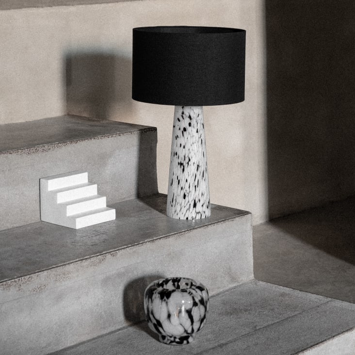 Lampe Schwarz Weiss