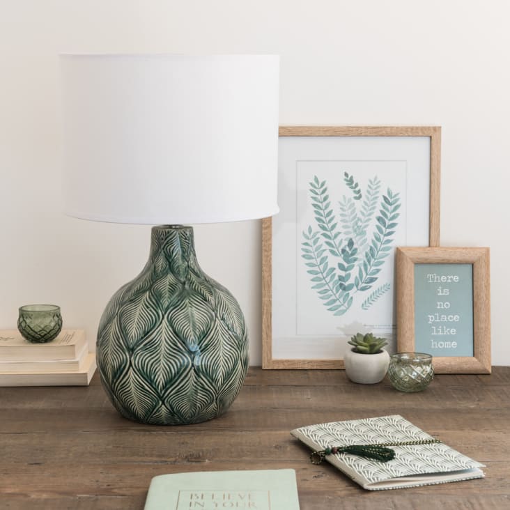 Lampe aus grüner Keramik mit Lampenschirm aus weißer Baumwolle-HEVEA ambiance-2