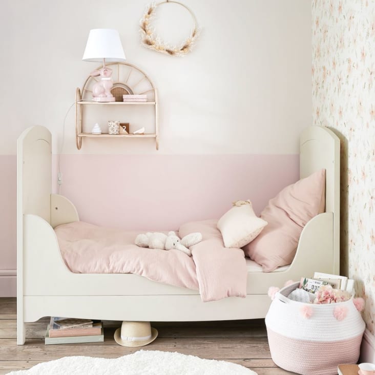 Lampe lapin en céramique rose abat-jour blanc-APOLLINE ambiance-7