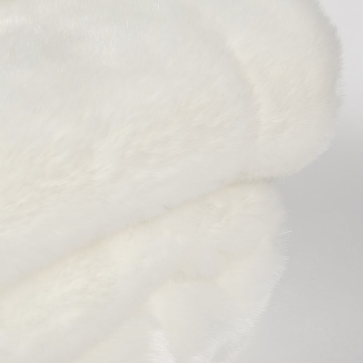 Manta de imitación de piel blanca 150 x 180 cm SNOWDOWN-SNOWDON