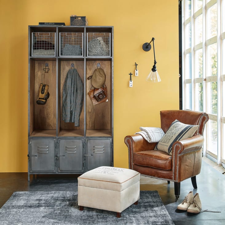 Mueble de entrada con 3 puertas de metal gris y mango macizo-Lewis ambiance-10