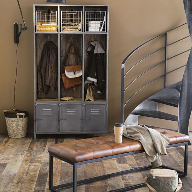 Mueble de entrada con 3 puertas de metal gris y mango macizo-Lewis ambiance-7