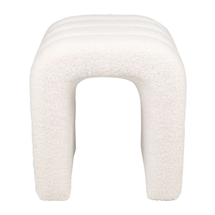 Pouf en tissu écru effet laine bouclée