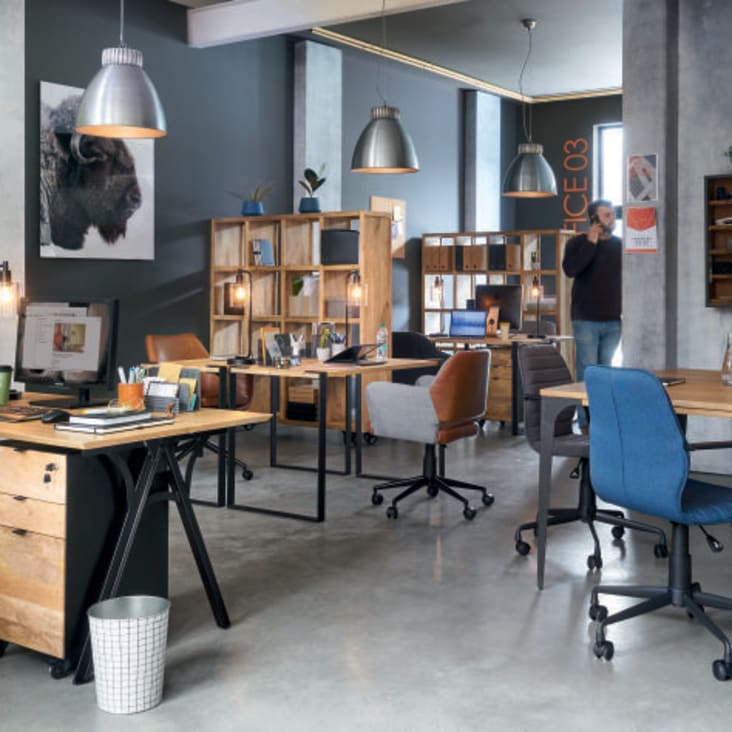 Schreibtisch für gewerbliche Nutzung aus massivem Mangoholz und schwarzem Metall-Brixton Business ambiance-6