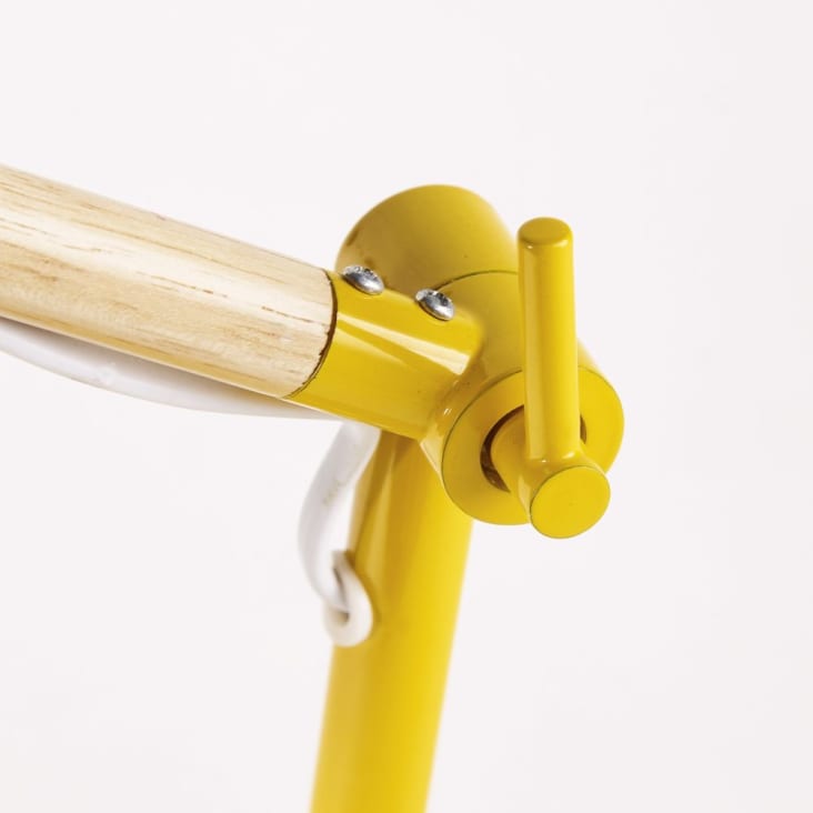 Schreibtischlampe aus gelbem Metall und Kautschukholz-PIXIE cropped-5