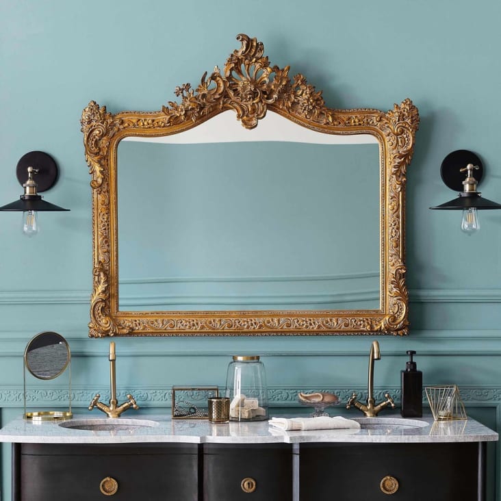 Spiegel met goudkleurige sierlijst 114x100-Conservatoire ambiance-5