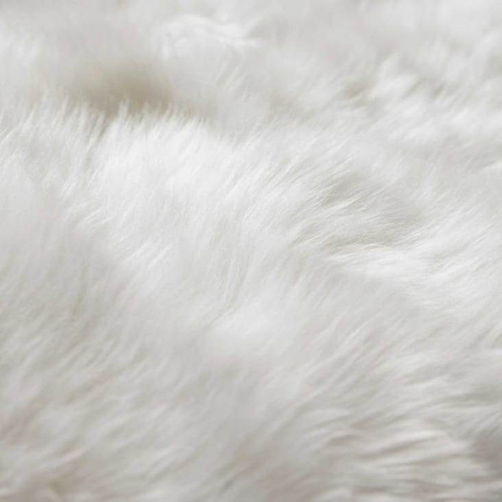 Tapis shaggy en peau de mouton ivoire 110 x 180 cm cropped-2