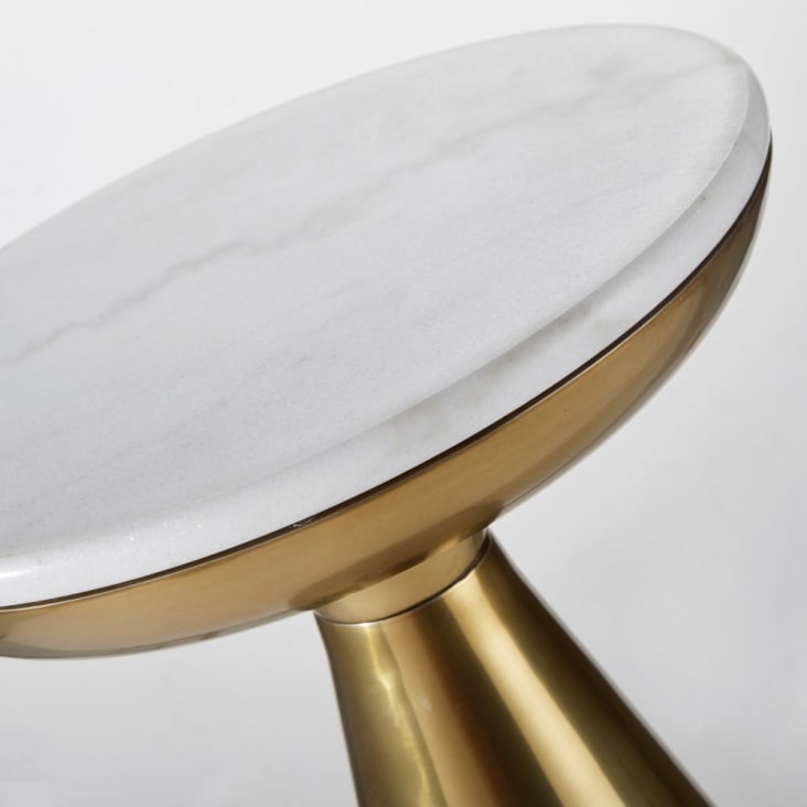 Tavolino da salotto in alluminio dorato e marmo bianco -EZIA cropped-2