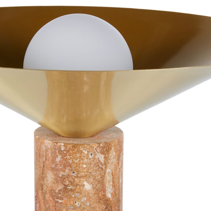 Terracotta travertijn tafellamp met gouden metalen lampenkap en glazen bol-Oreli cropped-2