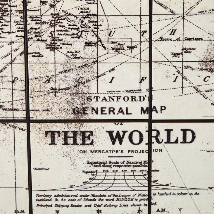 Triptyque carte du monde en céramique noire 189x125-Lindbergh cropped-2