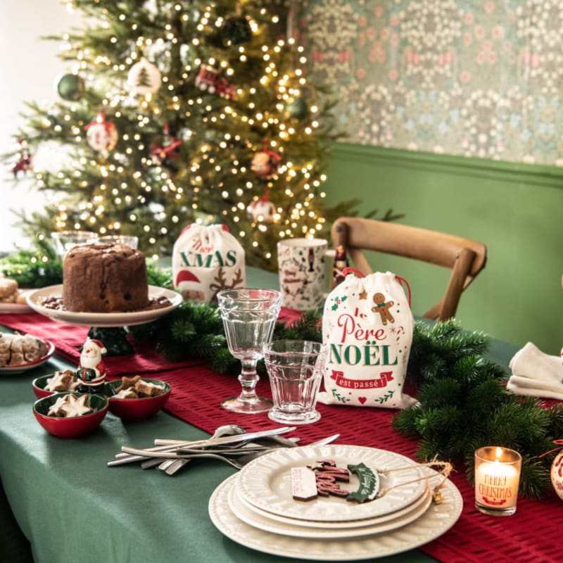 Assiette à dessert en porcelaine blanche - miniature 3