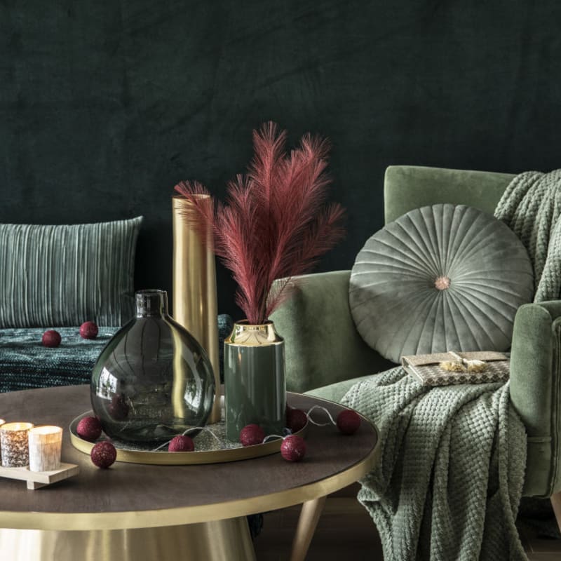 Fauteuil en velours vert kaki effet vieilli - miniature 10