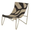 Katoenen fauteuil met zwarte en beige print en messingkleurig metaal