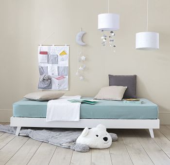 Lit 90x200 cm avec sommier en tissu bouclé rose clair - LUNA