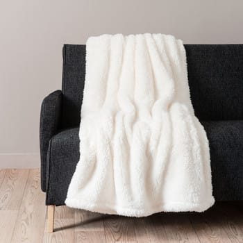 CÂLIN - Ecrukleurig plaid van imitatiebont 150x200