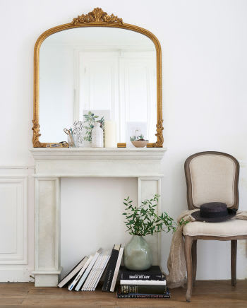 OMERA - Espejo con molduras de resina y madera de paulownia doradas 98 x 108