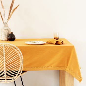 MAGDI - Toalha de mesa em algodão com bordado ocre 150x250
