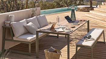 Ensemble table & chaises de jardin
