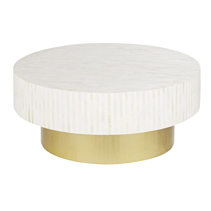 Mesa baja redonda blanca y dorada con marquetería de hueso