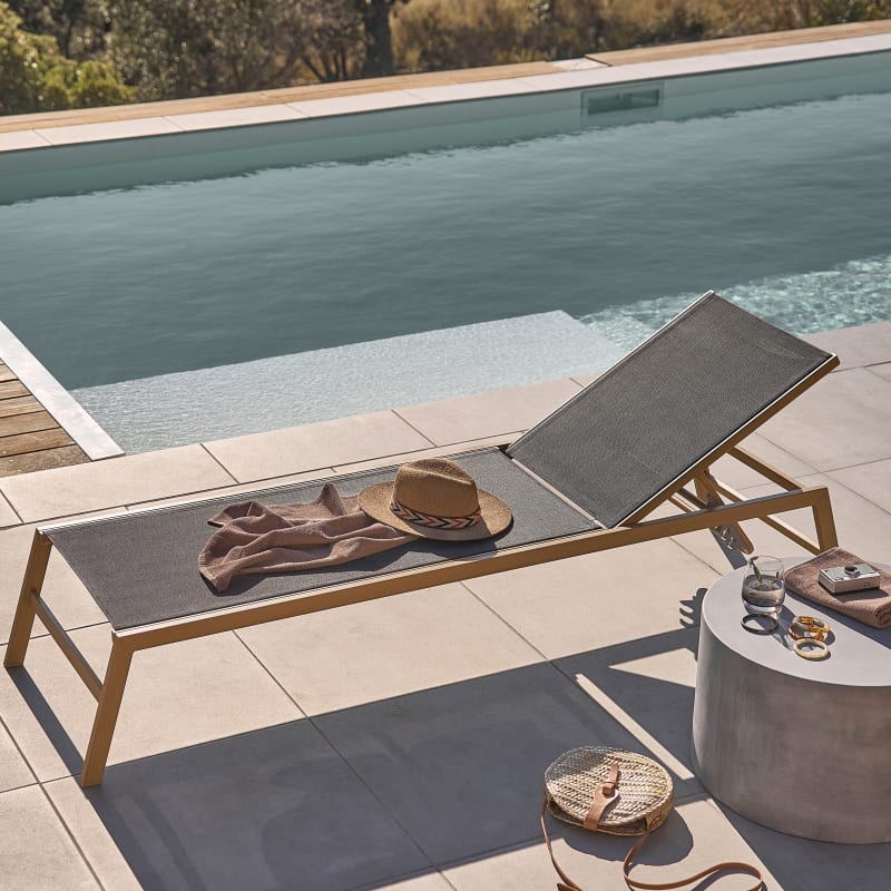 Bout de canapé finition ciment - miniature 14