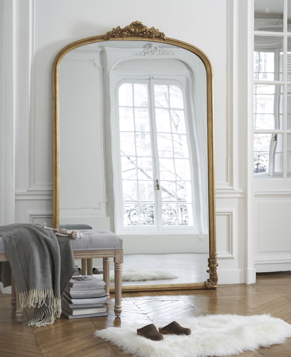 Grote spiegel verguld verweerd effect 119 x 194 cm OMERA Maisons du Monde