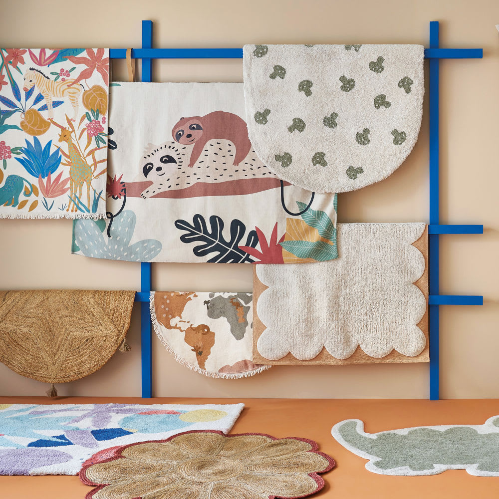 Tappeto per bambini rotondo in cotone riciclato intessuto con stampa  mappamondo e dinosauri multicolore con frange Ø 110 cm YUMA