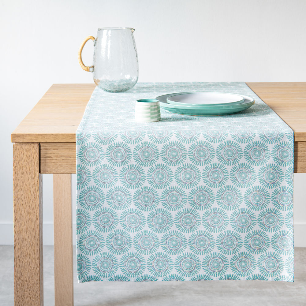 Chemin de table en coton bleu et blanc 45x150 (photo) Chemin de table en coton bleu et blanc 45x150