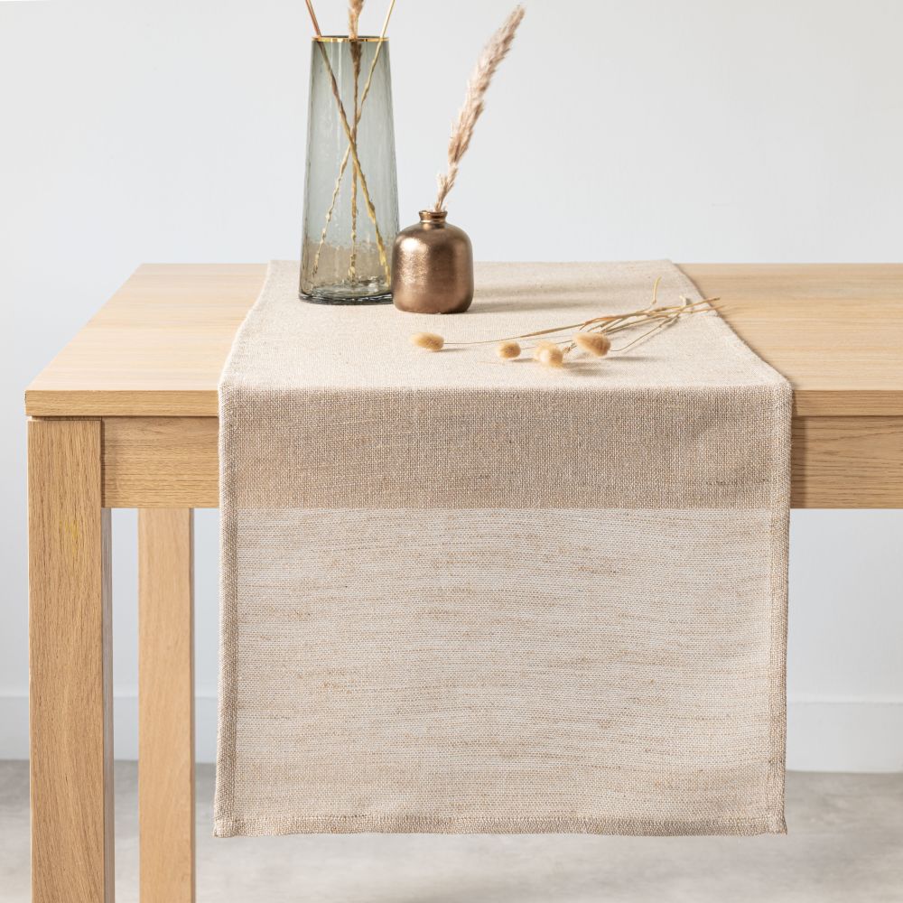 Chemin de table en jute et coton tissés beiges, blancs et argentés 45x150 Chemin de table en jute et coton tissés beiges, blancs et argentés 45x150