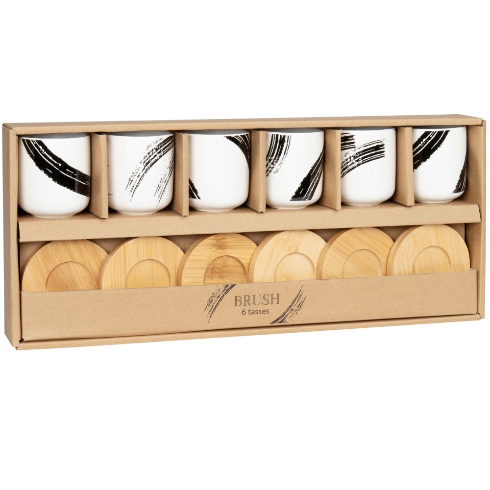 Coffret tasses en grès motifs graphiques noirs et beiges (x6) et soucoupes en bambou Coffret tasses en grès motifs graphiques noirs et beiges (x6) et soucoupes en bambou